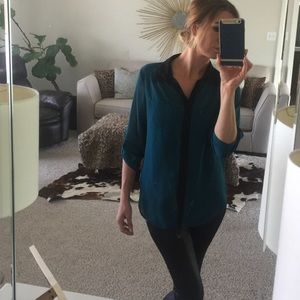 Sheer collared blouse with button back